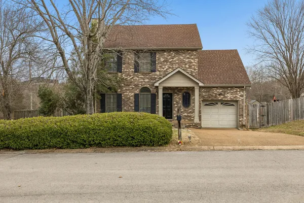 $469,000 | 7701 Poplar Ridge Drive, Nashville, TN 37221