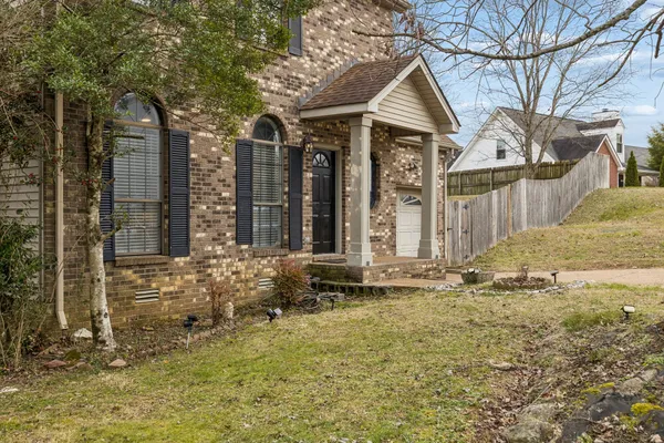 $469,000 | 7701 Poplar Ridge Drive, Nashville, TN 37221