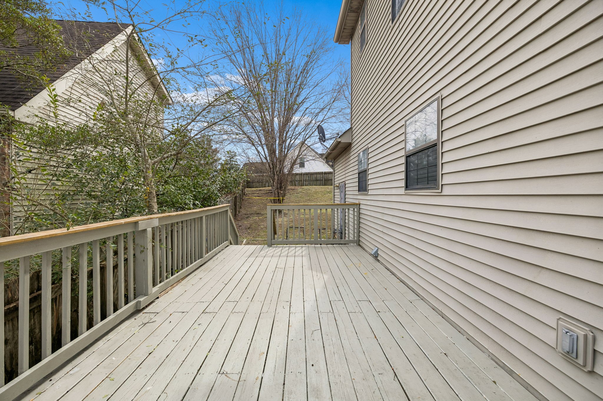 7701 Poplar Ridge Drive Nashville, TN 37221 - Photo 25 of 28 a view of wooden deck