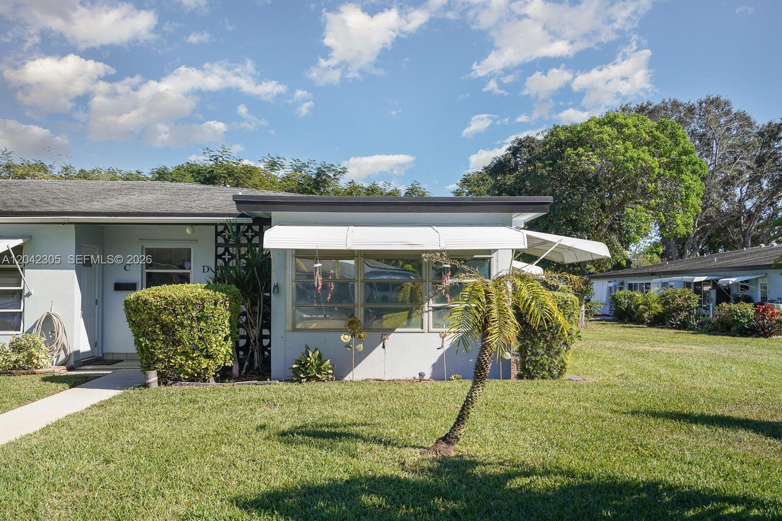560 High Point Drive, Unit D Delray Beach, FL 33445 - Photo 20 of 34