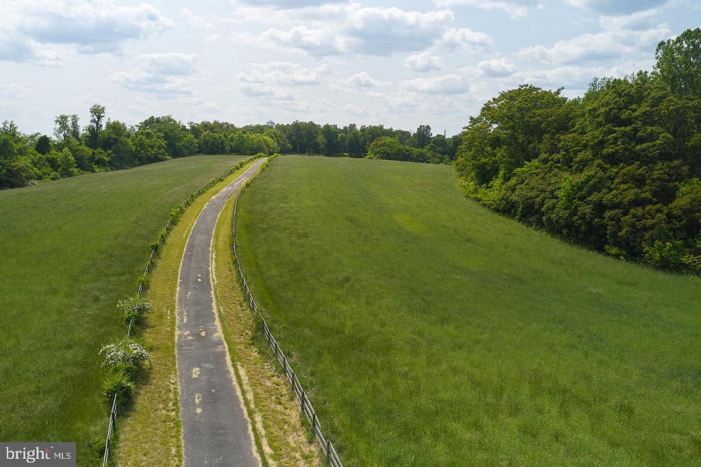 21050 Big Woods Road Dickerson, MD 20842 - Photo 50 of 62 Gallery Image 50