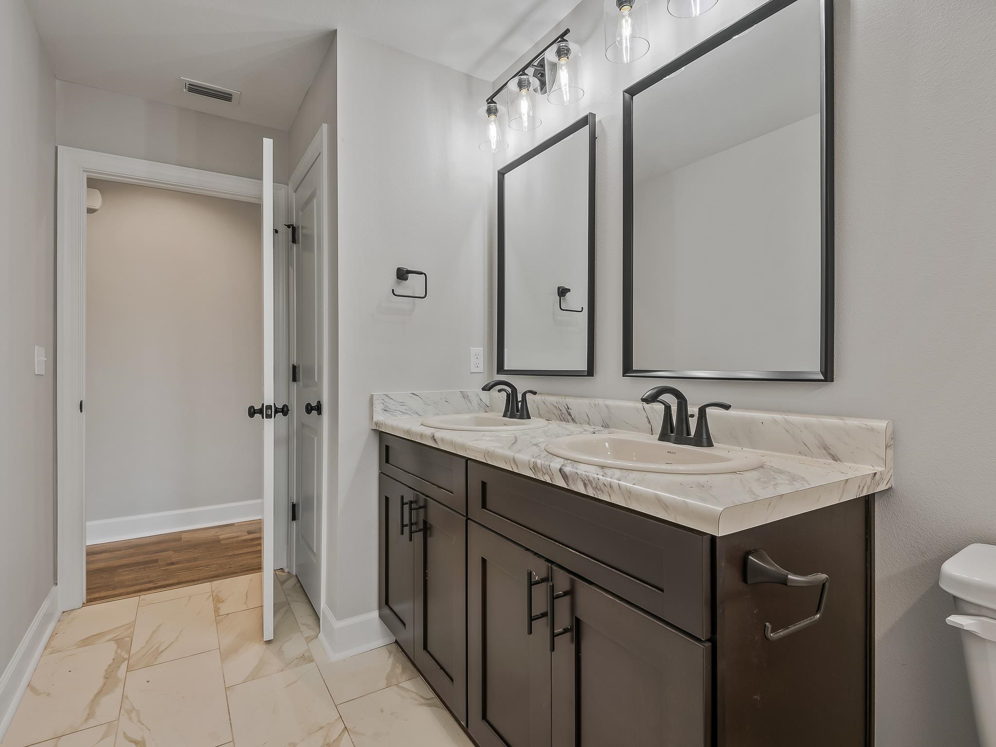 101 Liberty Road Crawfordville, FL 32327 - Photo 8 of 30 Gallery Image 8