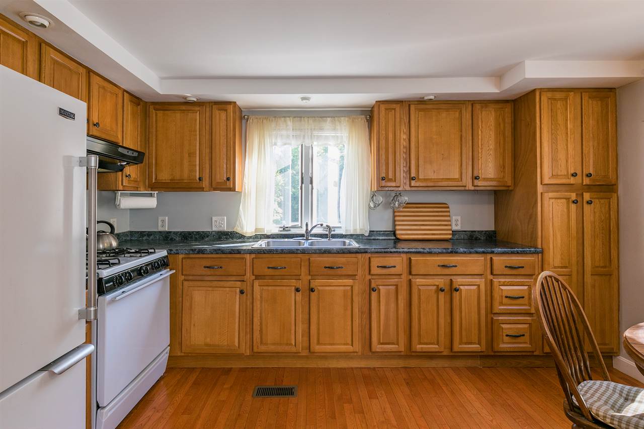434 New Hampton Road Franklin, NH 03235 - Photo 3 of 40 Gallery Image 3