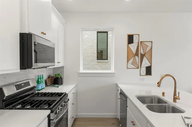 $359,900 | 1833 Azalea Drive, Melissa, TX 75454