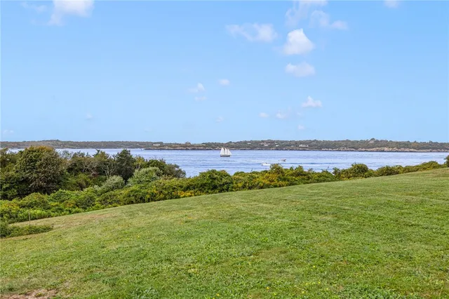 $4,900 | 65 Ridge Road, Unit T11/W38, Newport, RI 02840