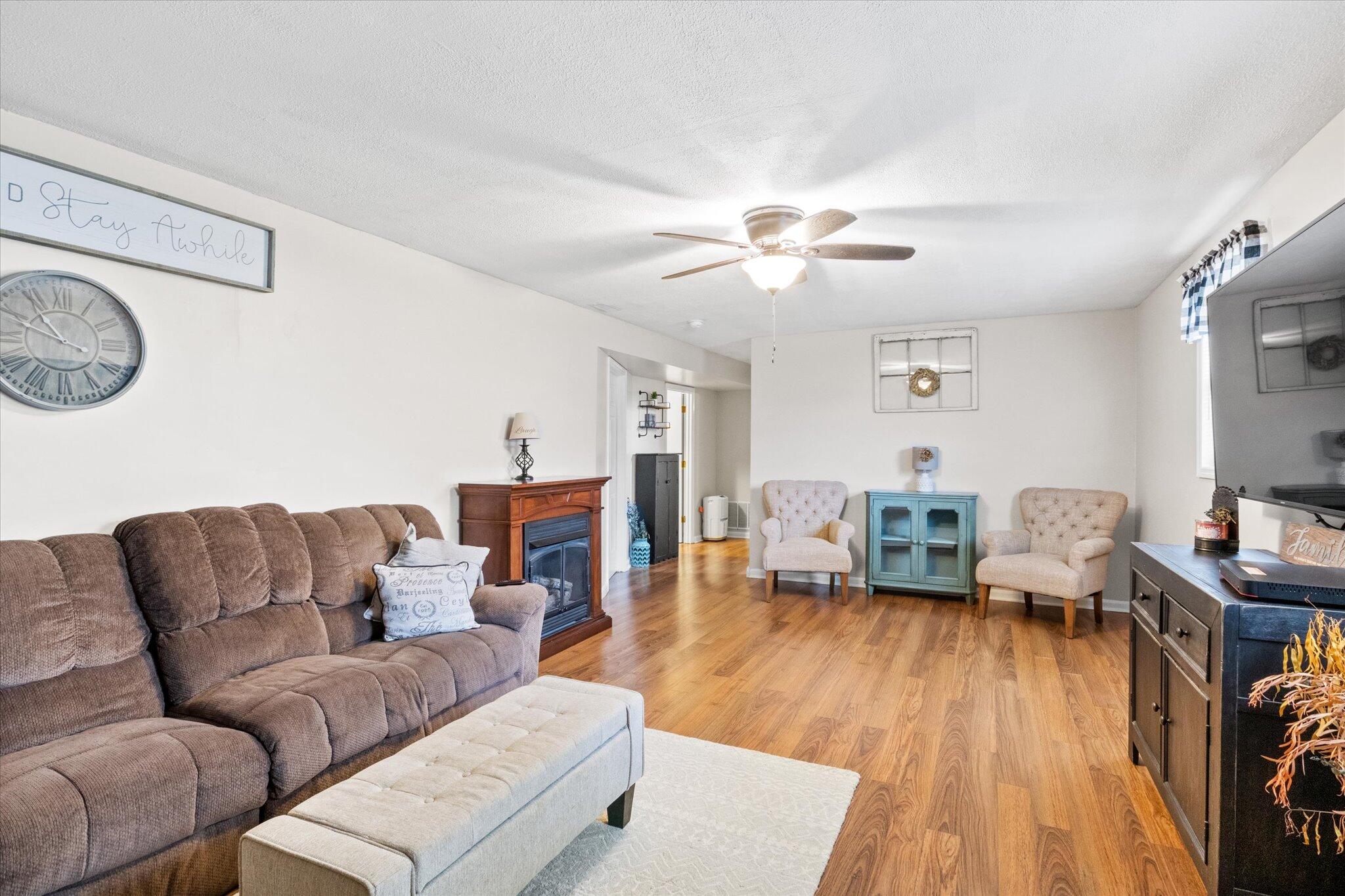 221 Menelaus Road Berea, KY 40403 - Photo 17 of 33 04-MG_9059