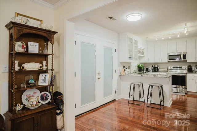 $475,000 | 920 Woodhill Drive, Fletcher, NC 28732