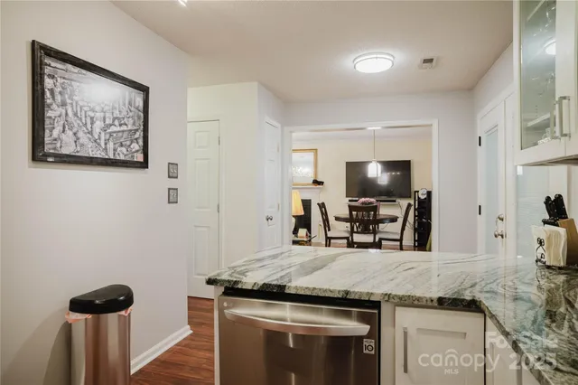 $475,000 | 920 Woodhill Drive, Fletcher, NC 28732