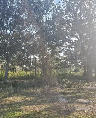 $25,000 | 715 Indian Lake Drive, Indian Lake Estates, FL 33855
