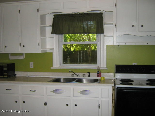 8476 Robbins Road Louisville, KY 40258 - Photo 25 of 27 IMG_1047