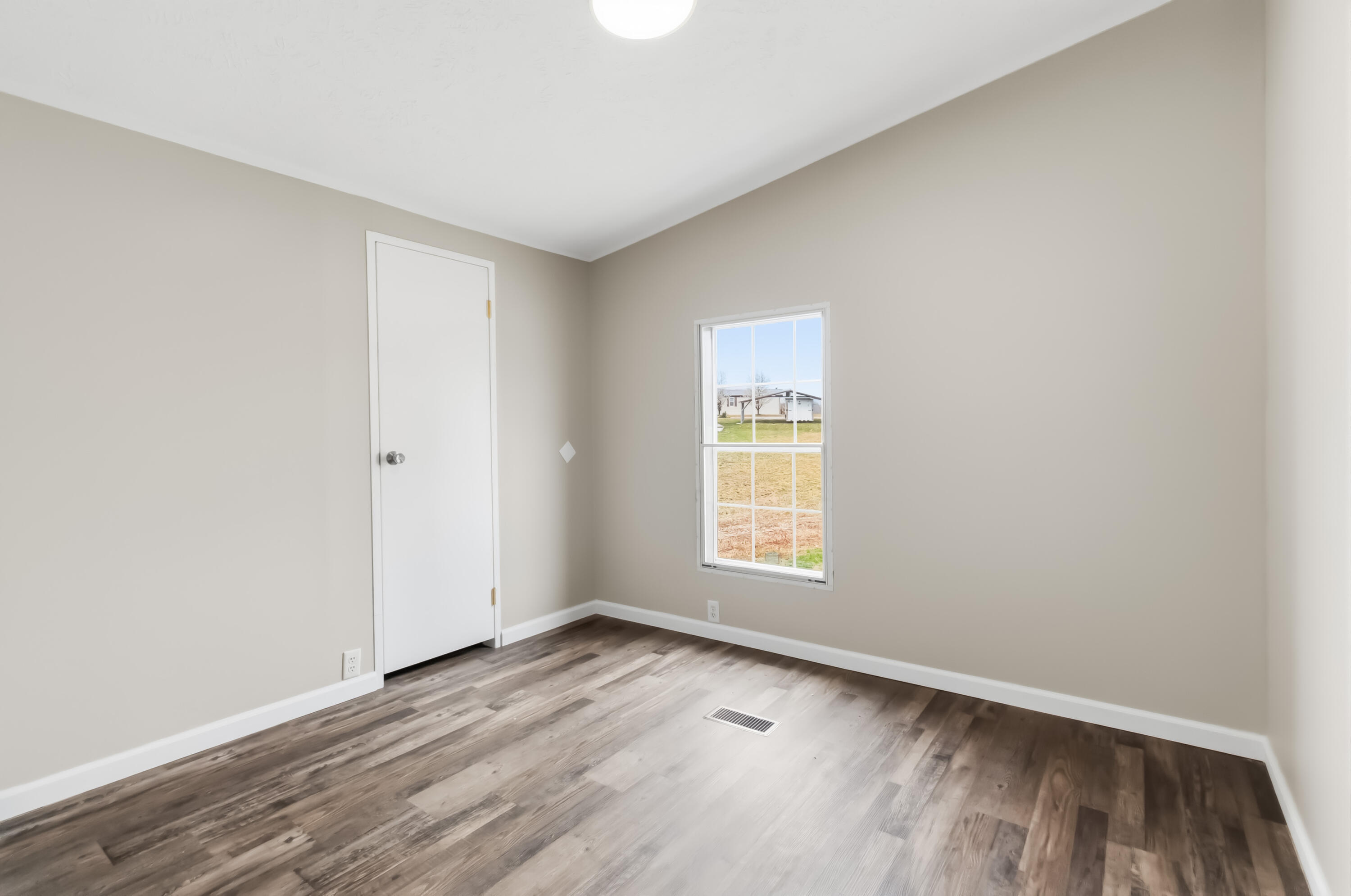 2178 Adams Road Corbin, KY 40701 - Photo 38 of 49 033