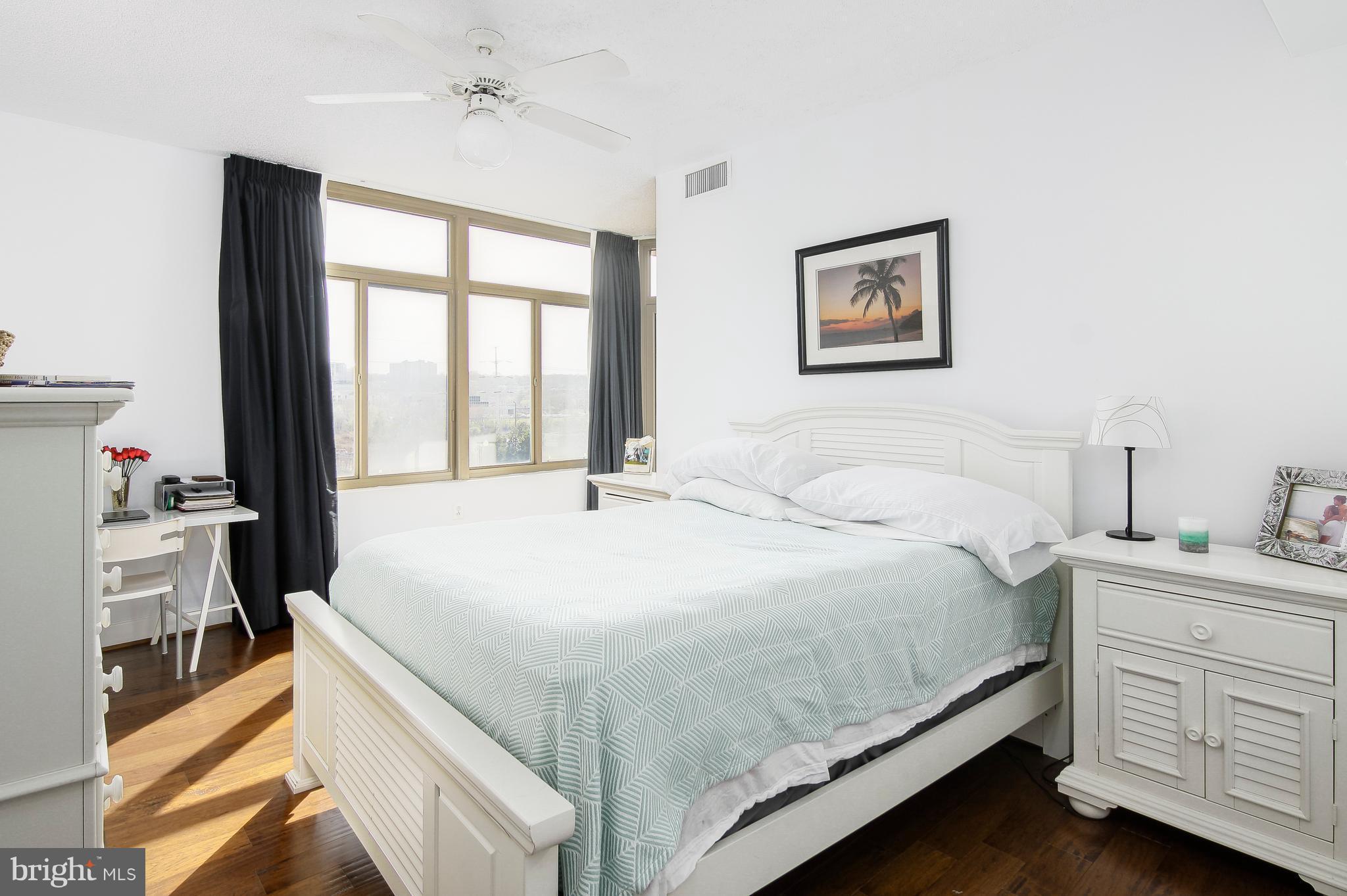 3600 South Glebe Road, Unit 323W Arlington, VA 22202 - Photo 16 of 28 Bedroom (Master)