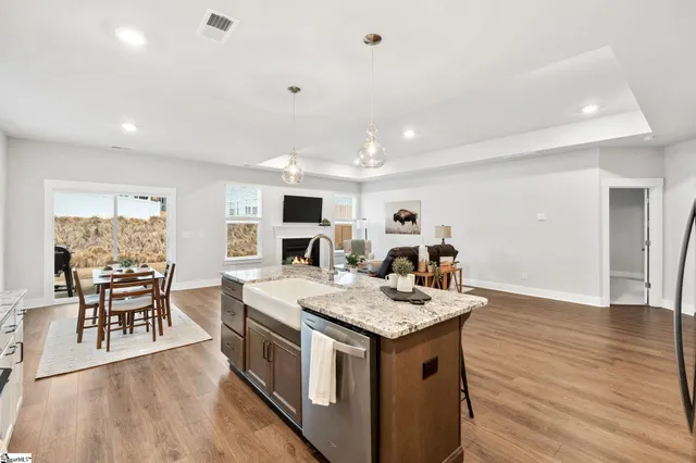 $414,900 | 424 Granbury Drive, Duncan, SC 29334