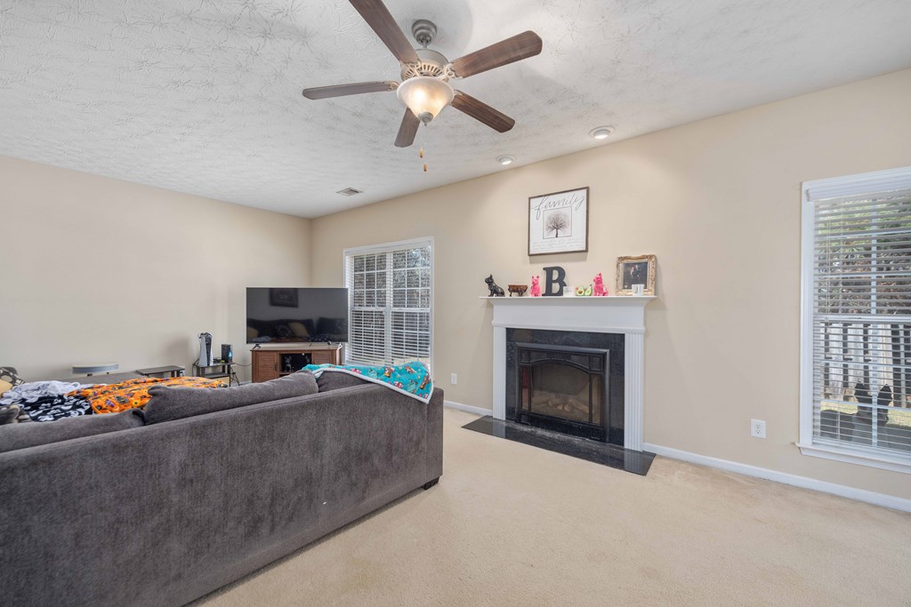 5185 Freedom Ridge Court Columbus, GA 31907 - Photo 7 of 30 living room