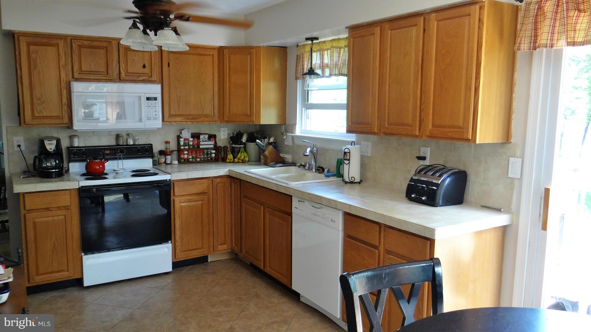 45 Buck Road Stafford, VA 22556 - Photo 8 of 30 Kitchen