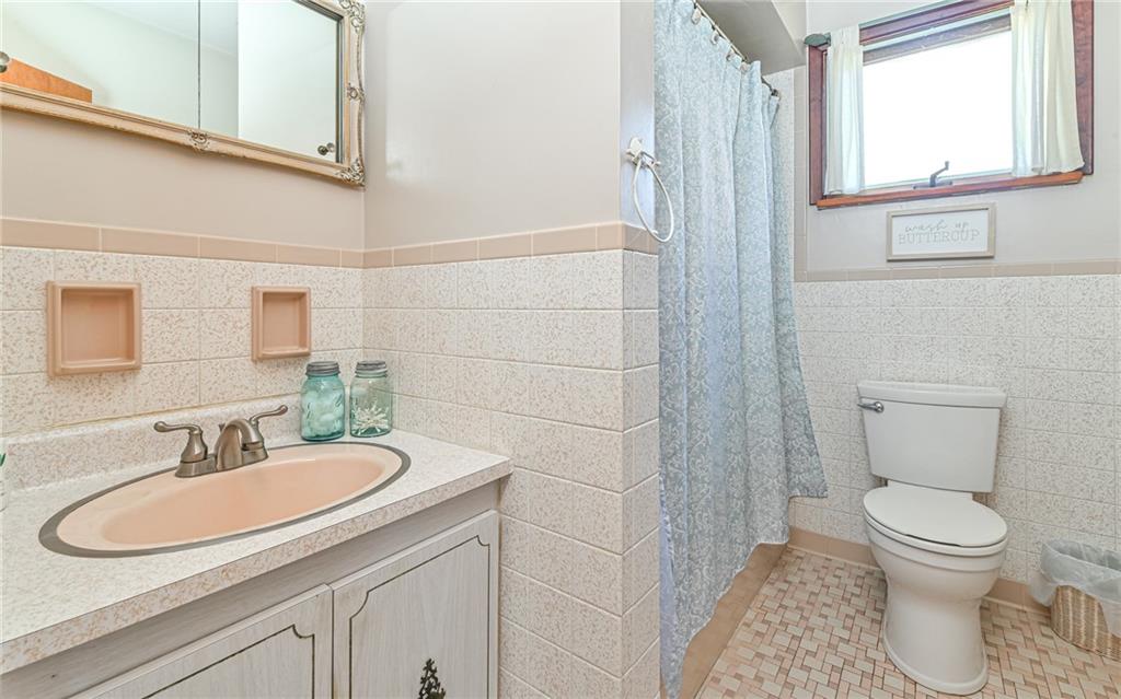 2612 Elgro Road Gibsonia, PA 15044 - Photo 15 of 25 Gallery Image 15