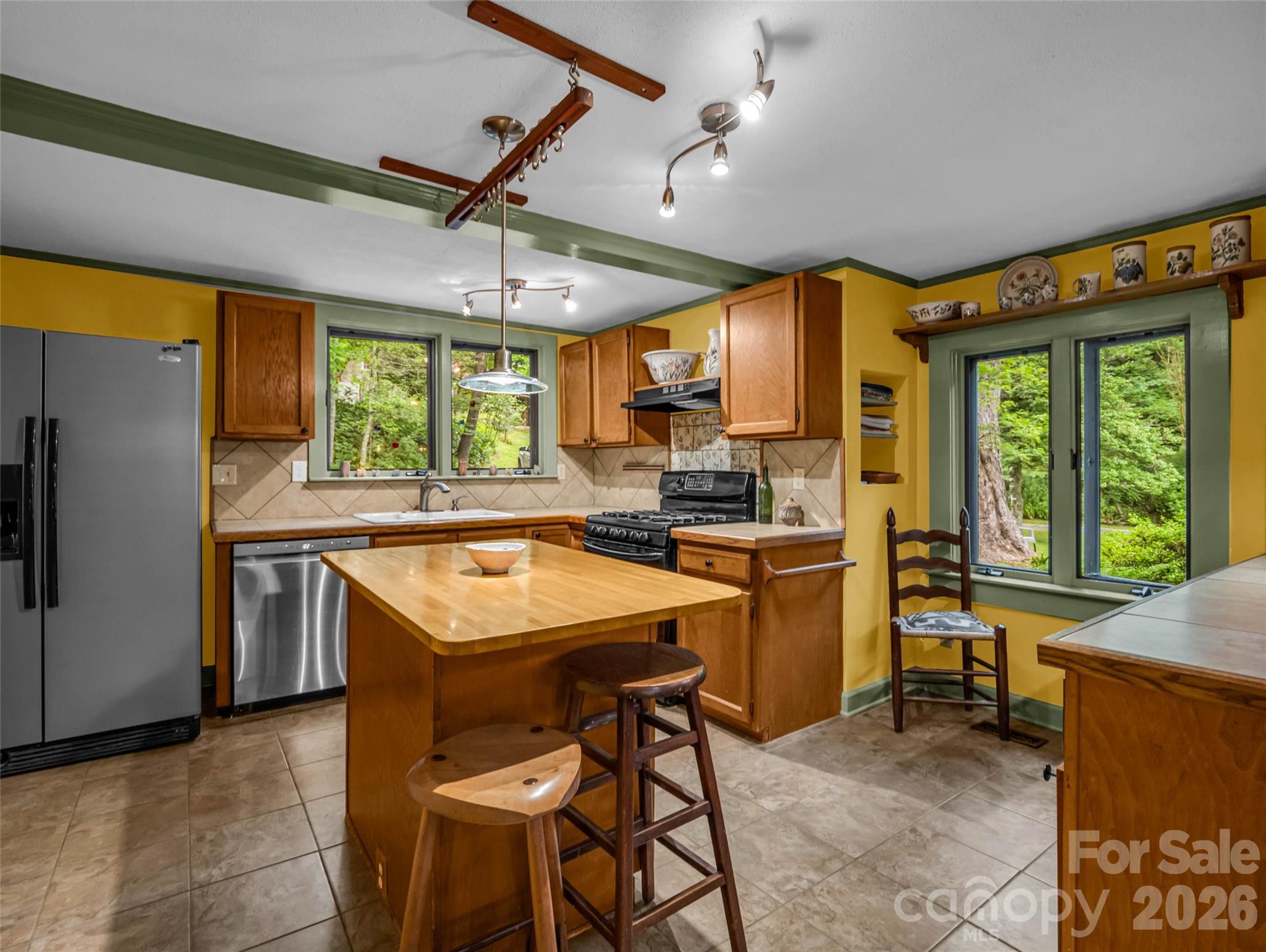 2212 Green River Road Zirconia, NC 28790 - Photo 12 of 48