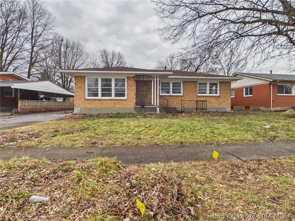 $199,900 | 610 Tucker Avenue, Clarksville, IN 47129