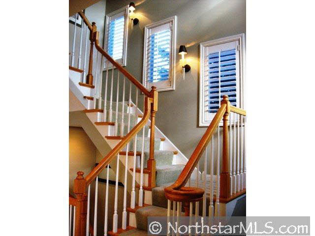 100 Coventry Lane Edina, MN 55435 - Photo 7 of 10