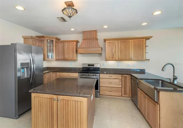 $973,900 | 1445 Corey Way South, South Pasadena, FL 33707