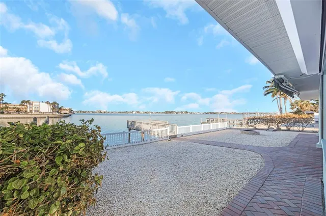 $973,900 | 1445 Corey Way South, South Pasadena, FL 33707