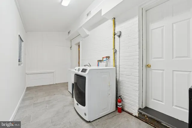 $2,350 | 614 Wises Mill Road, Philadelphia, PA 19128