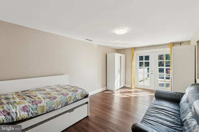 $2,350 | 614 Wises Mill Road, Philadelphia, PA 19128