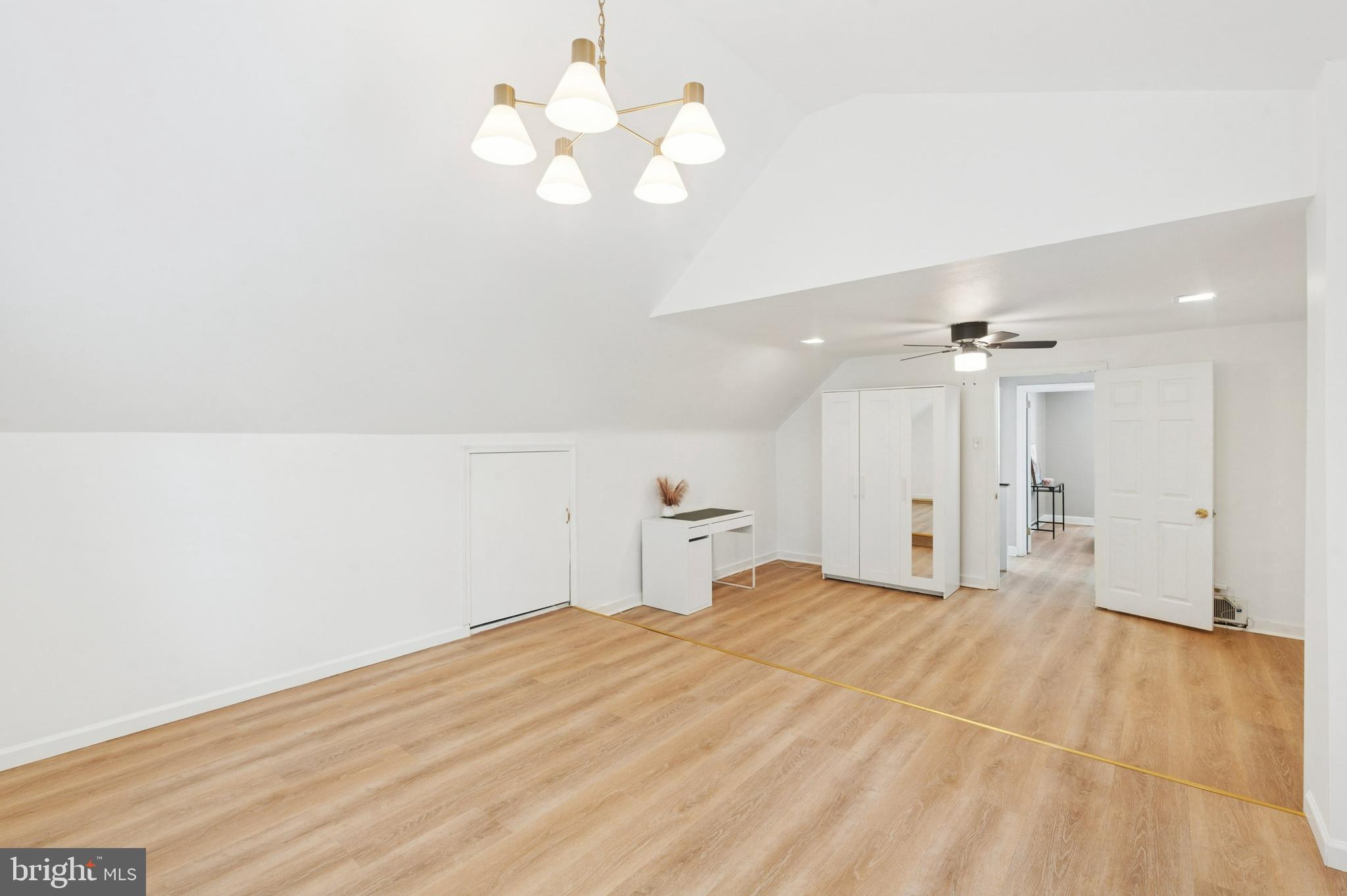 614 Wises Mill Road Philadelphia, PA 19128 - Photo 31 of 42