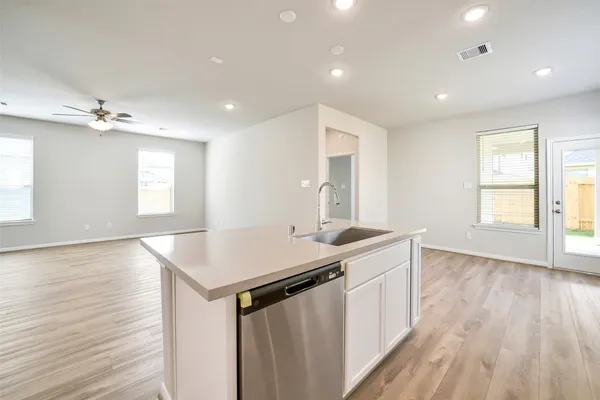 $369,990 | 4207 Sternside Lane, Houston, TX 77053