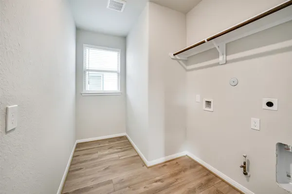 $369,990 | 4207 Sternside Lane, Houston, TX 77053