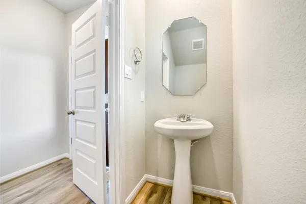 $369,990 | 4207 Sternside Lane, Houston, TX 77053