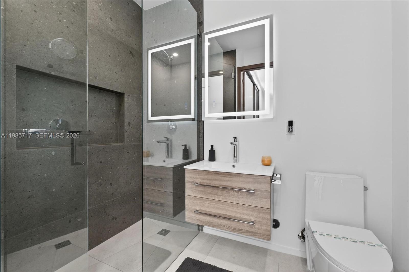 234 Southwest 22nd Road Miami, FL 33129 - Photo 60 of 94