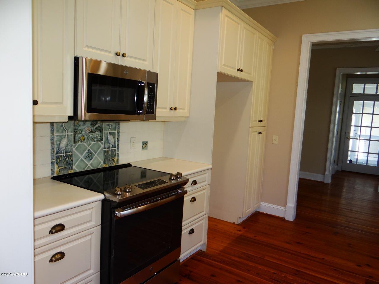 2 Mises Road Beaufort, SC 29907 - Photo 8 of 36 DSC03812