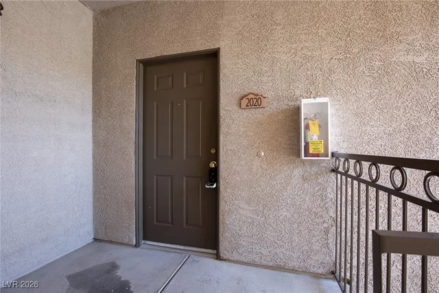 $1,150 | 8250 North Grand Canyon Drive, Unit 2020, Las Vegas, NV 89166