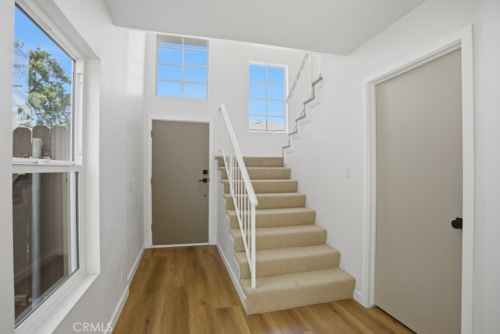 11560 Honeyglen Road Pacoima, CA 91331 - Photo 20 of 37