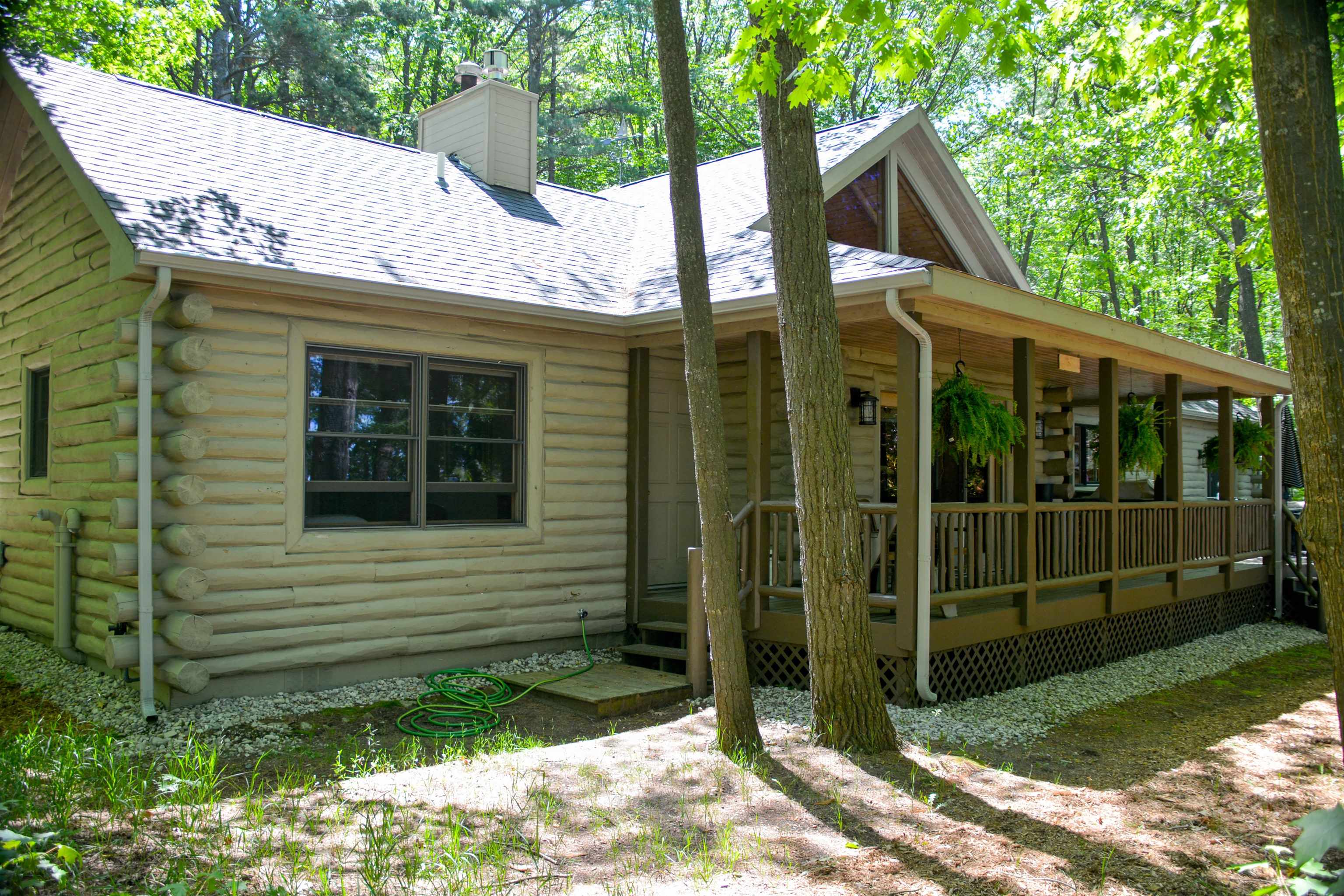 16895 Legacy Road Traverse City, MI 49686 - Photo 32 of 47 1901331-31.JPG