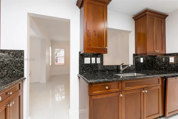 $8,500 | 510 Loretto Avenue, Unit 26, Coral Gables, FL 33146