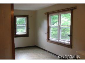 906 Fairview Road Sylva, NC 28779 - Photo 3 of 14 Gallery Image 3