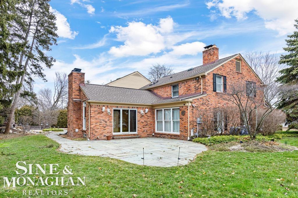 85 South Duval Road Grosse Pointe Shores, MI 48236 - Photo 32 of 49