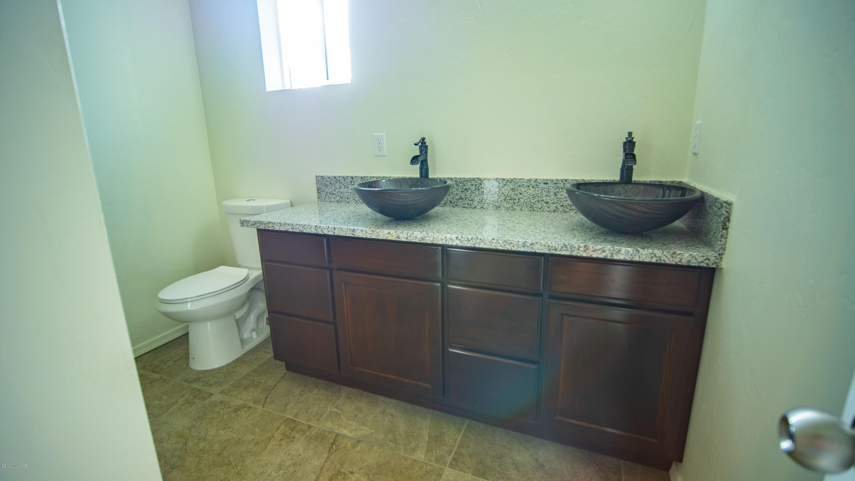 870 Via Frontera Rio Rico, AZ 85648 - Photo 6 of 20