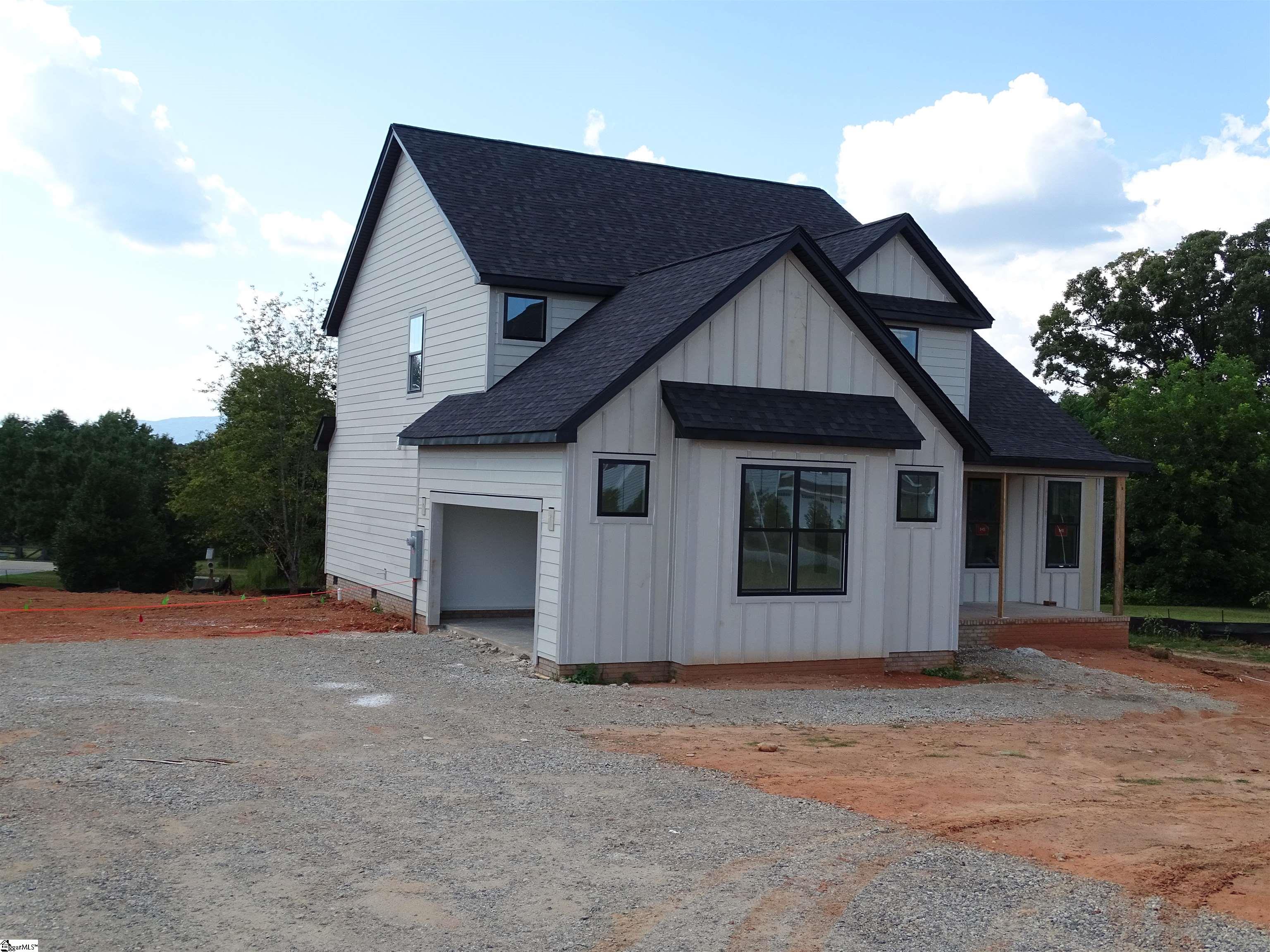 499 Mt Lebanon Church Road Greer, SC 29651 - Photo 2 of 37