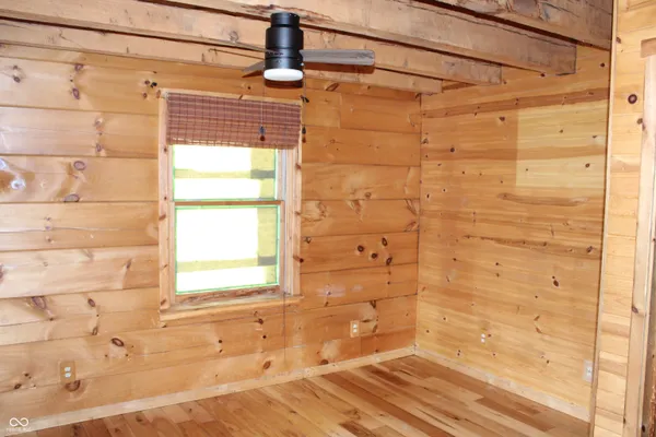 $525,000 | 3570 East County Road 20 North, North Vernon, IN 47265