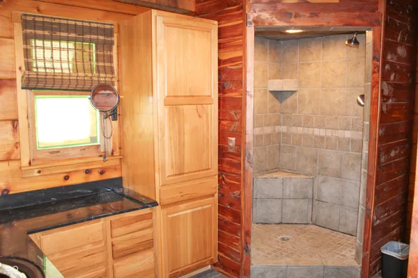 $525,000 | 3570 East County Road 20 North, North Vernon, IN 47265