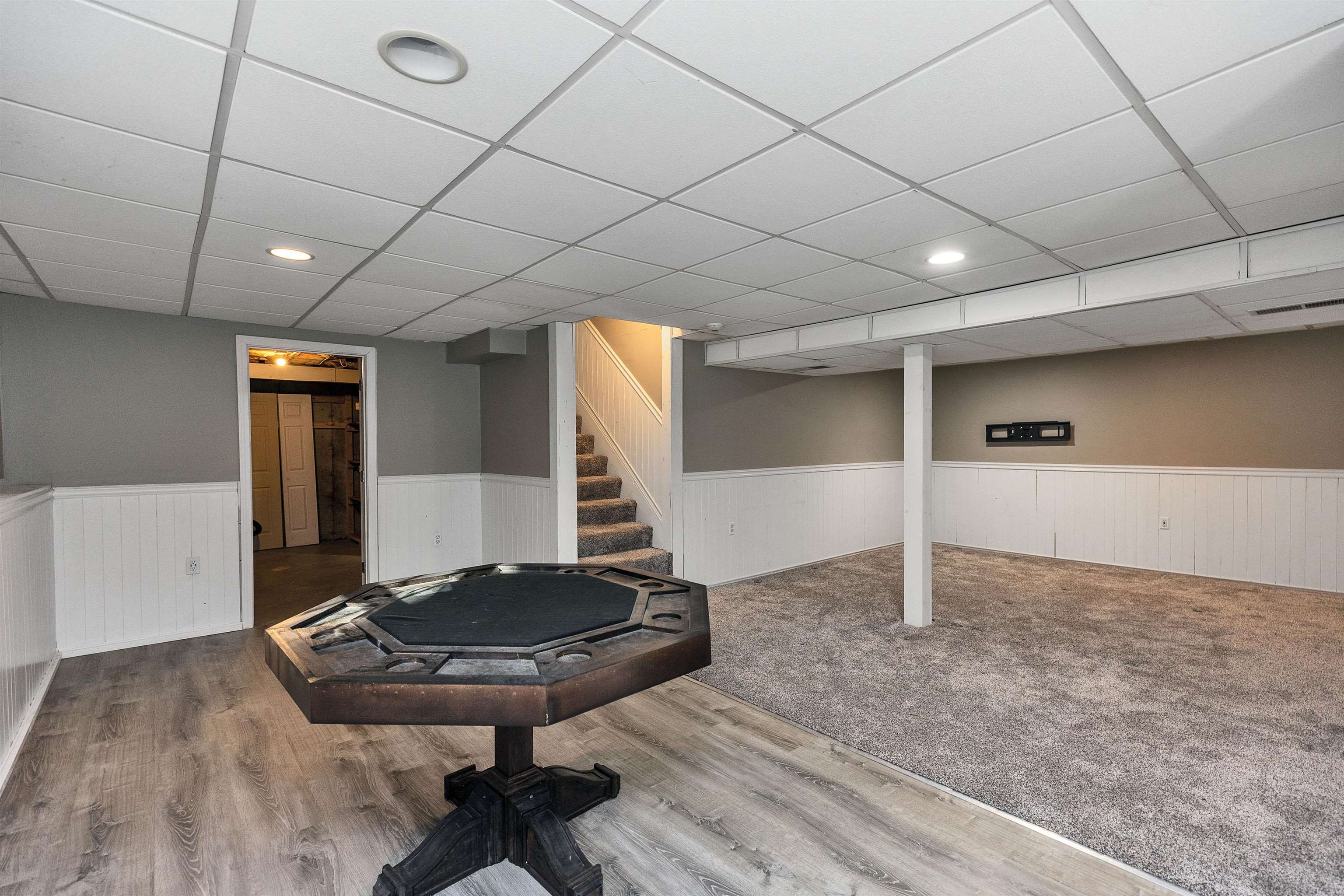 30 Fox Meadow Lane Merrimack, NH 03054 - Photo 35 of 45