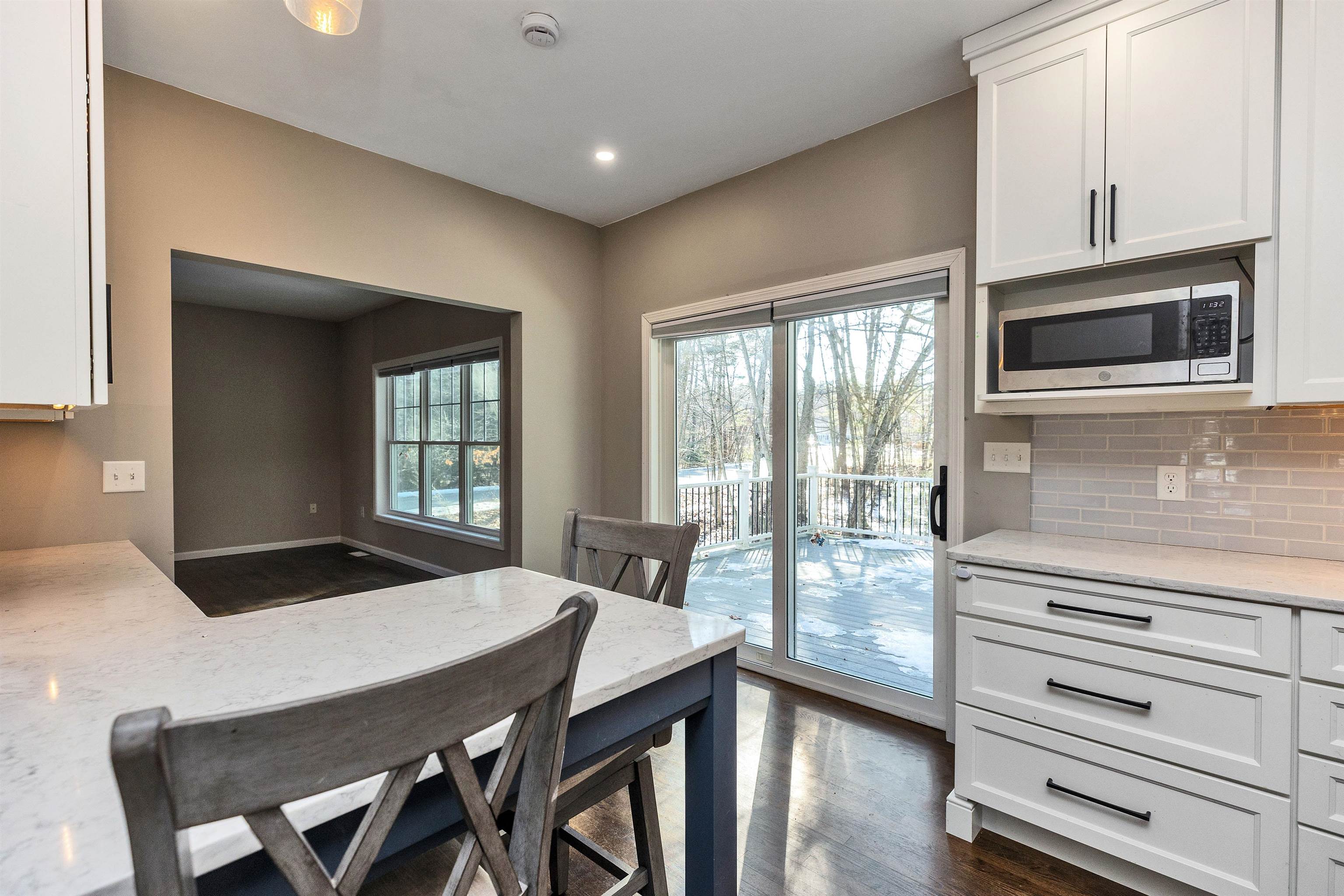 30 Fox Meadow Lane Merrimack, NH 03054 - Photo 8 of 45