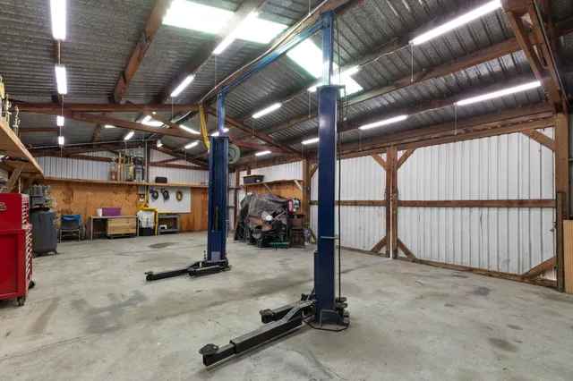 $949,000 | 25820 South MacArthur Drive, Tracy, CA 95376