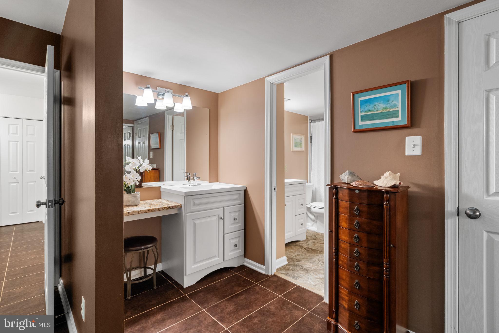 5804 Cove Landing Road, Unit 101 Burke, VA 22015 - Photo 18 of 37 Primary Bedroom