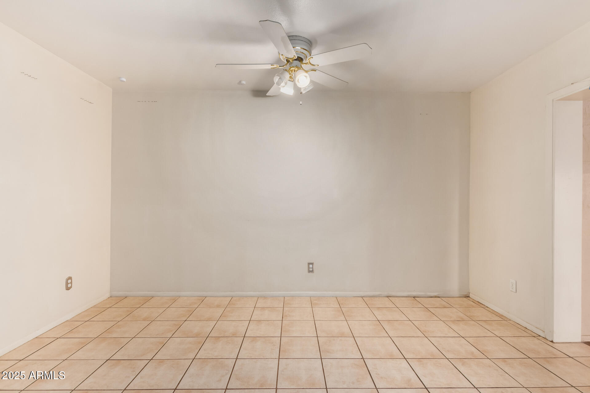 3251 West Cortez Avenue Phoenix, AZ 85029 - Photo 12 of 32 09 Cortez