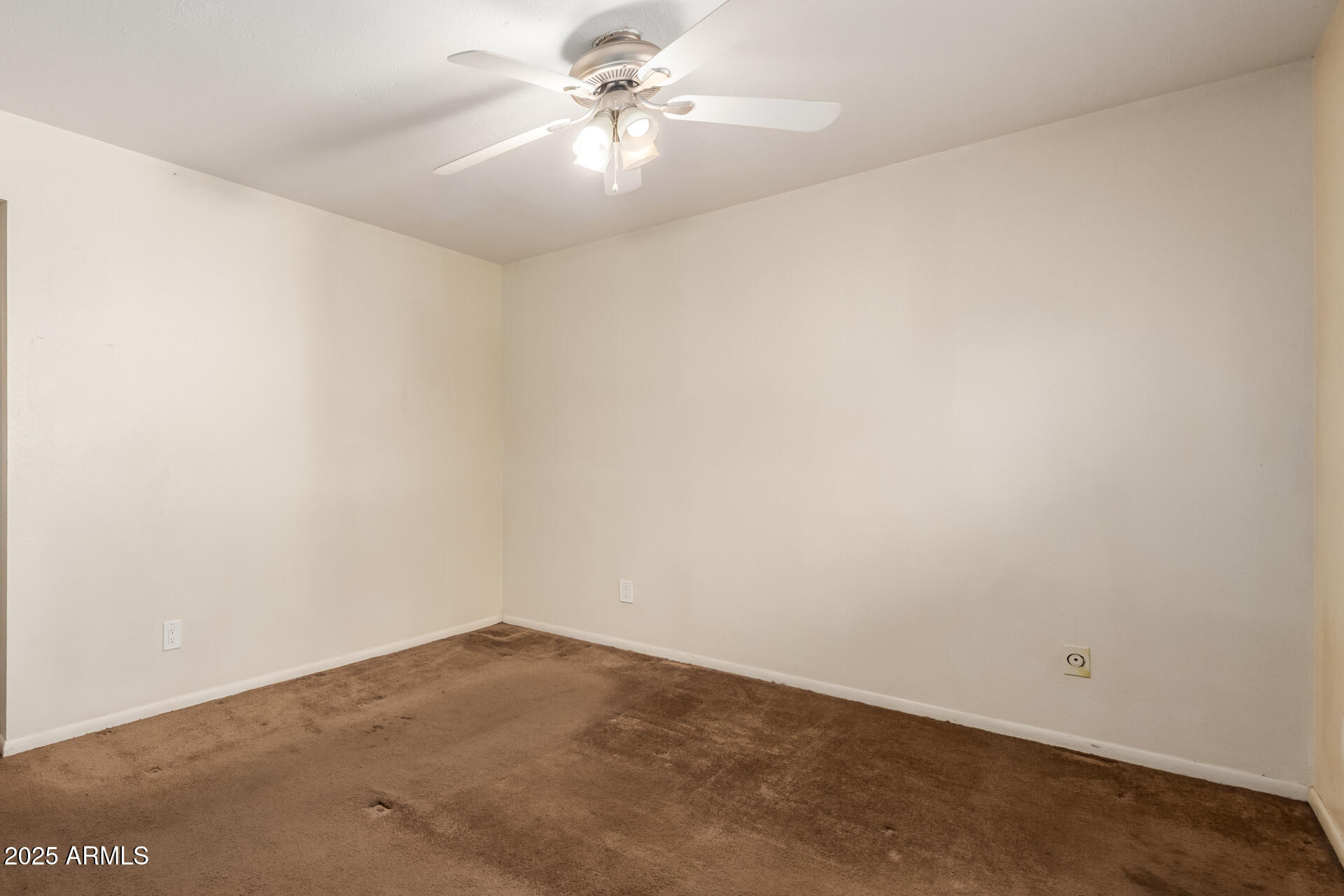 3251 West Cortez Avenue Phoenix, AZ 85029 - Photo 19 of 32 21 Cortez