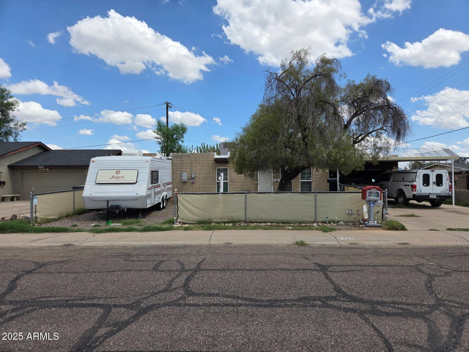 3251 West Cortez Avenue Phoenix, AZ 85029 - Photo 28 of 32 a view of a yard
